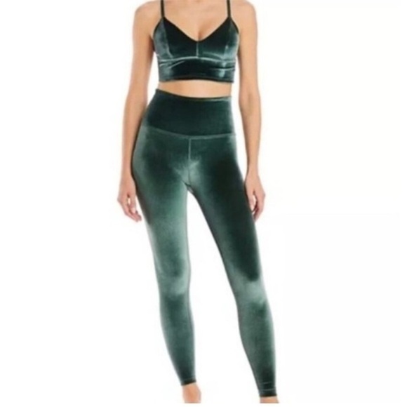 Beyond Yoga Velvet Motion High Waisted Midi Legging Green - Picture 1 of 11